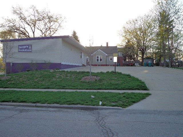 339 N Clay St, Macomb, IL 61455